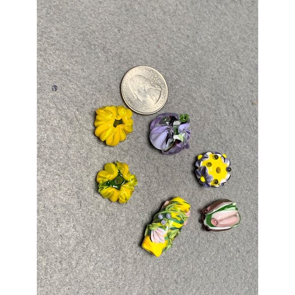 Handmade Glass Lampwork Flower Beads Set of 6 Assorted Colors - Picture 2 of 10